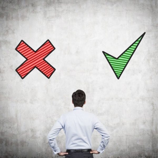 Advantages and Disadvantages to Contract Assembly Peoria Production